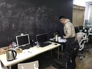 巴士走访胖布丁网络科技 个性十足的开发者与产品在技术开发中的创新力量